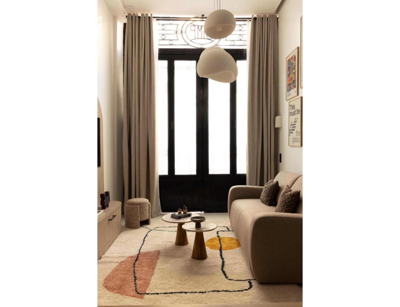 Elegant Apartment- 2br-6p- Le Marais Paris